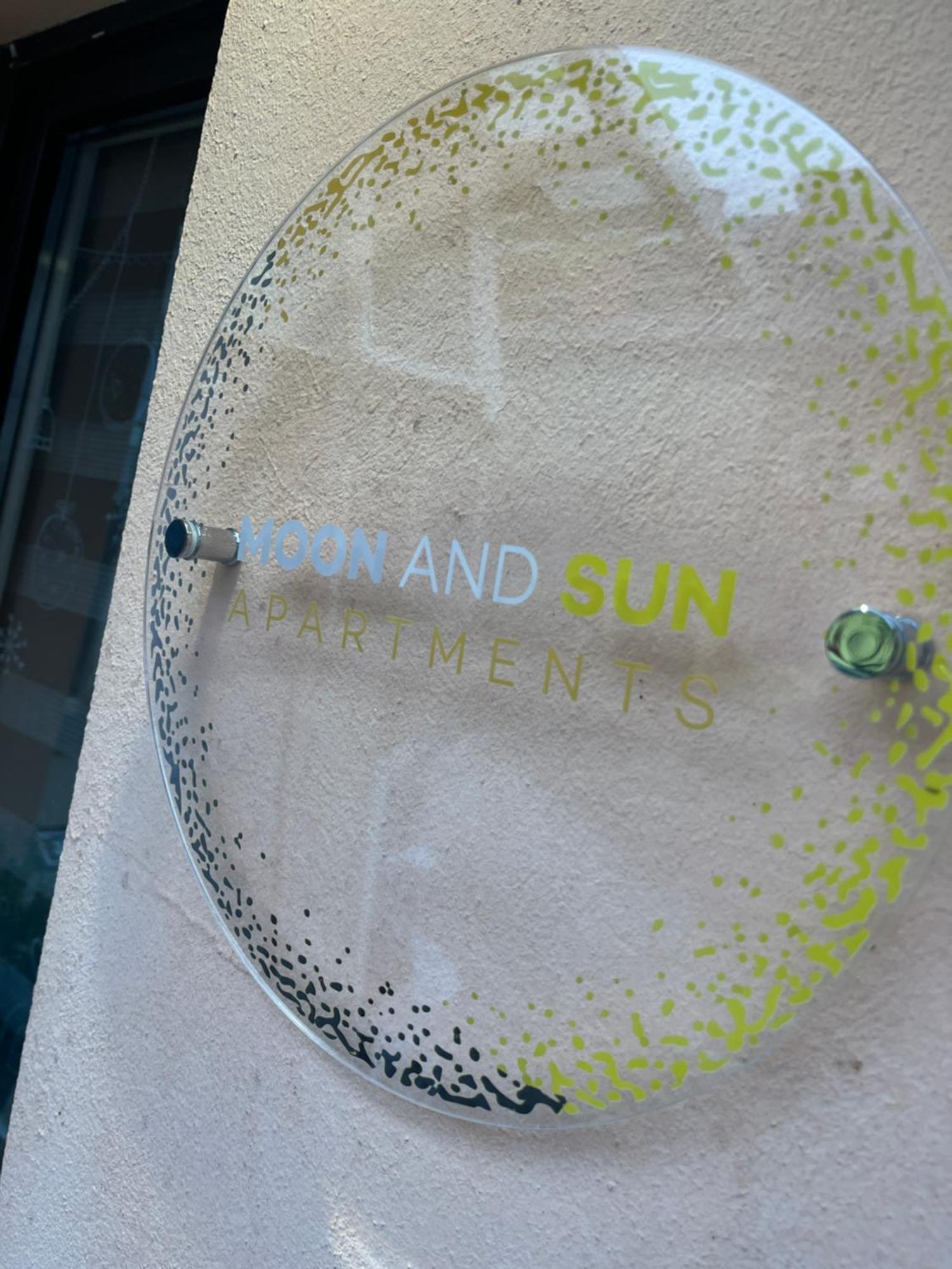 Moon And Sun Apartments Sibiu Exterior foto